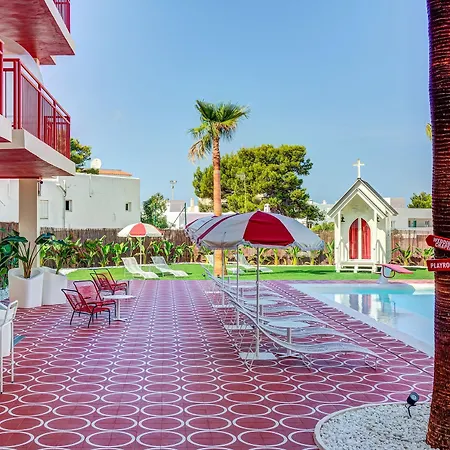 Отель Romeos Ibiza - Adults Only