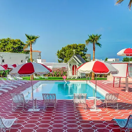 Отель Romeos Ibiza - Adults Only Сан-Антонио-Абад